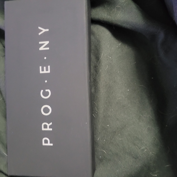 Progeny Blue Leather Wach Stap Case - Picture 3 of 5